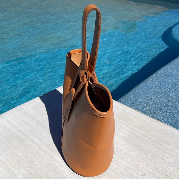 Norris Leather Bucket Bag - Picture 3 of 10